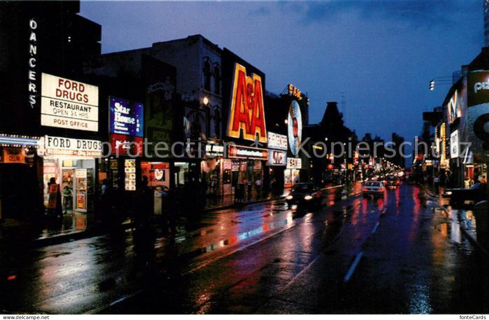 73131765 Toronto Canada Night View Of Yonge Street Downtown Section Toronto Cana - Non Classificati