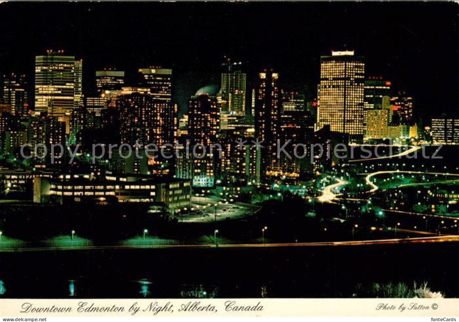 73127649 Alberta  Downtown Edmonton Nacht Alberta  - Zonder Classificatie