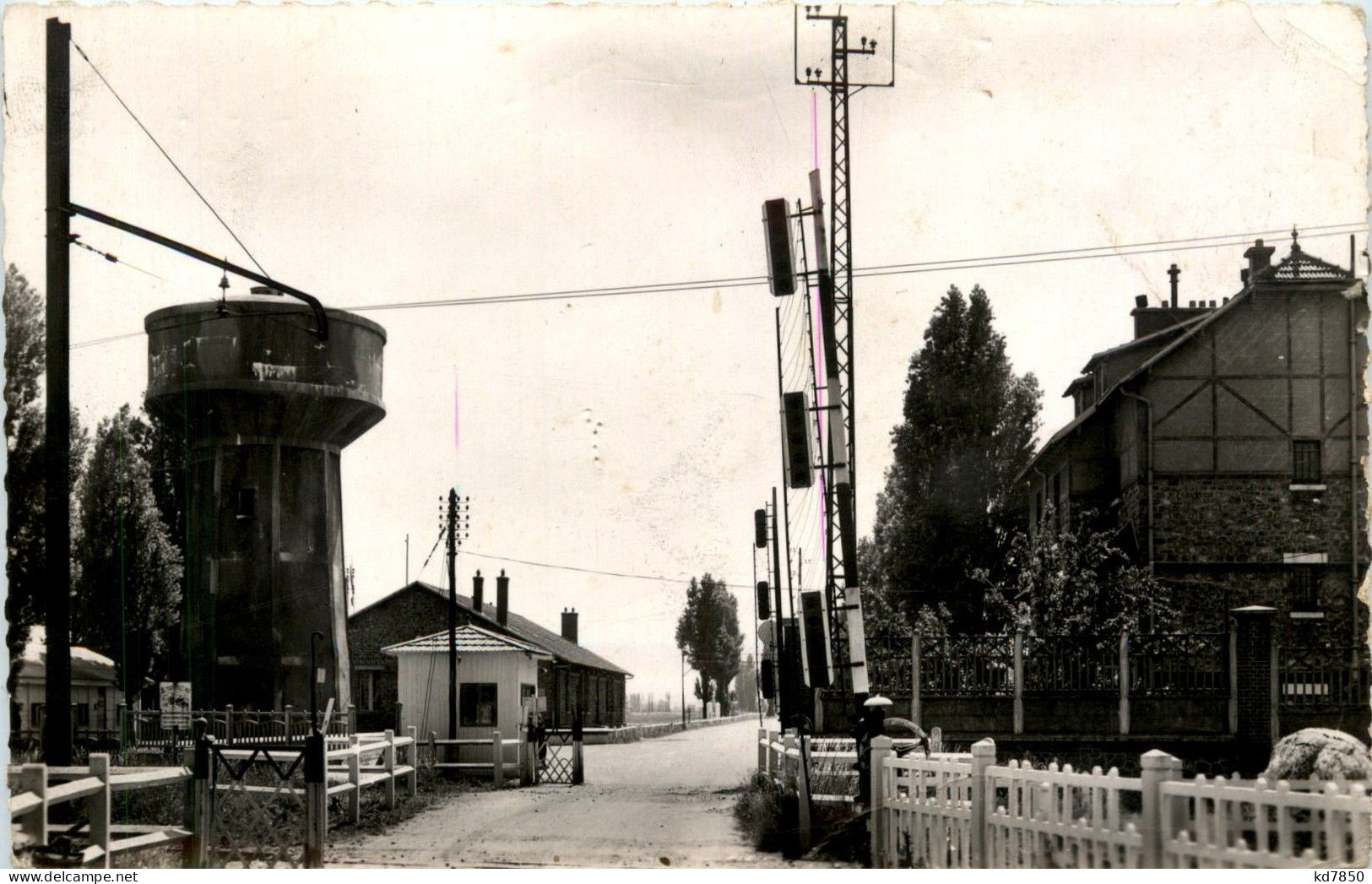 Bretigny Sur Orge - Entree De La Station Magasin - Bretigny Sur Orge