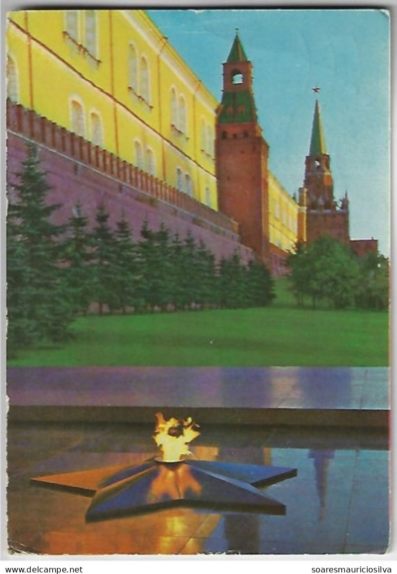 USSR 1975 Postal Stationery Card Eternal Flame Tomb Of Unknown Soldier Kremlin Wall Moscow To Italy Returned To Sender - 1970-79