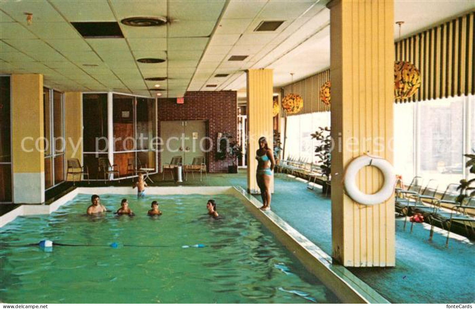 73126077 Thunder Bay Hotel Holiday Inn Schwimmbad Brockville - Unclassified