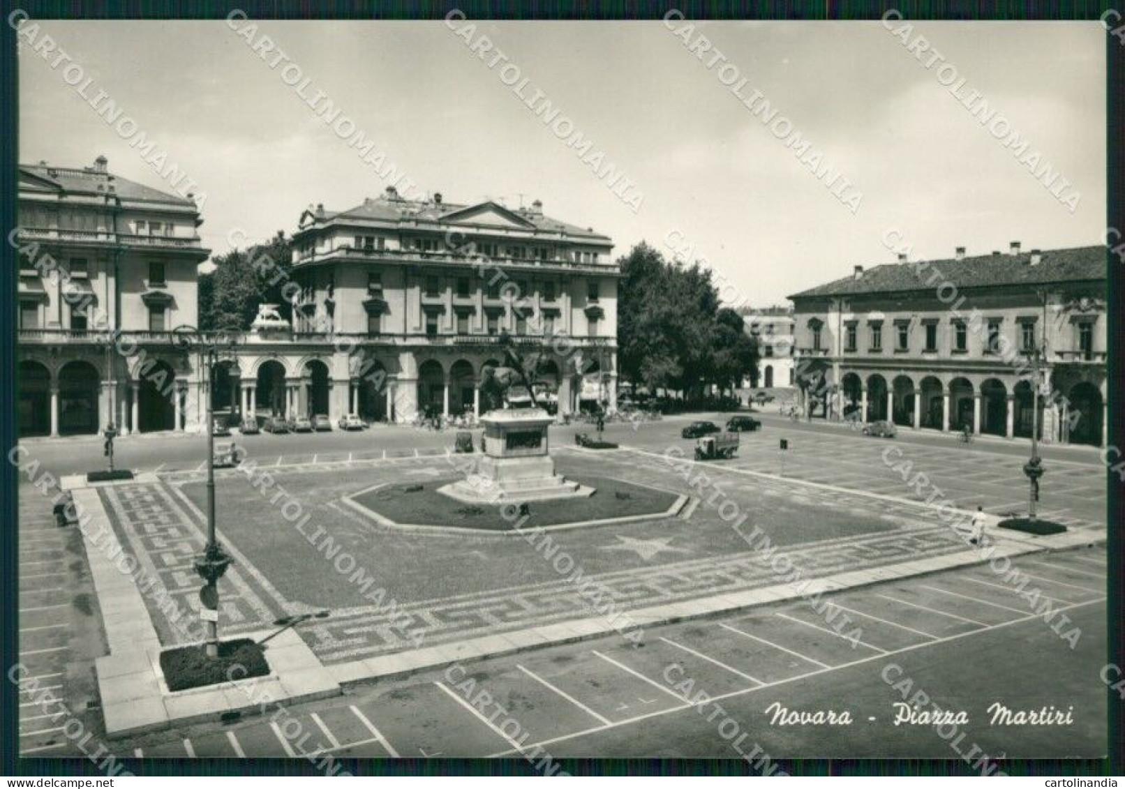 Novara Città FG Foto Cartolina HB4981 - Novara