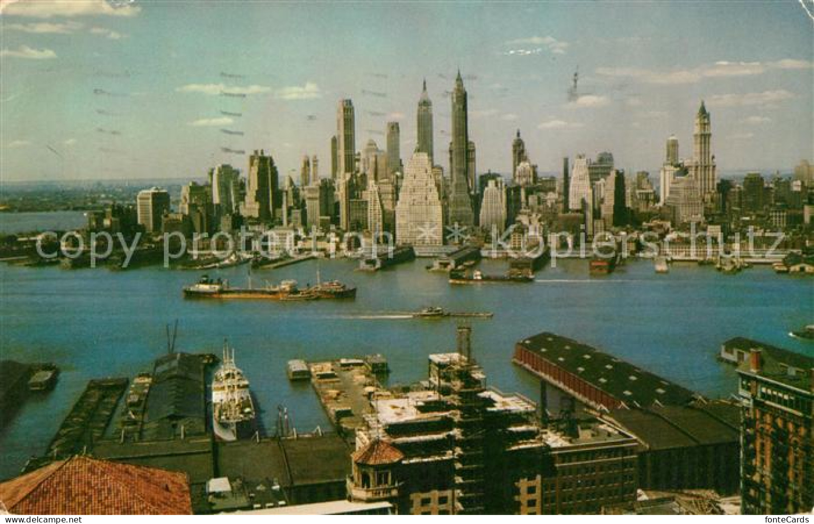 73123515 New_York_City View Of Lower Manhattan East River - Sonstige & Ohne Zuordnung