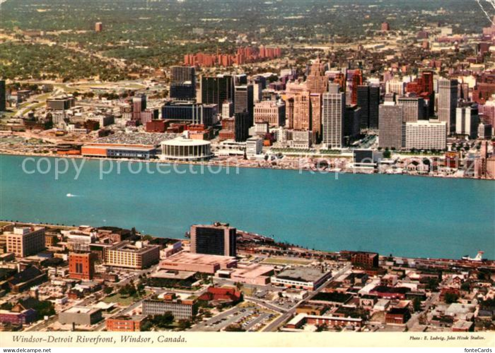 73118097 Windsor Ontario Detroit Riverfront Windsor Ontario - Unclassified