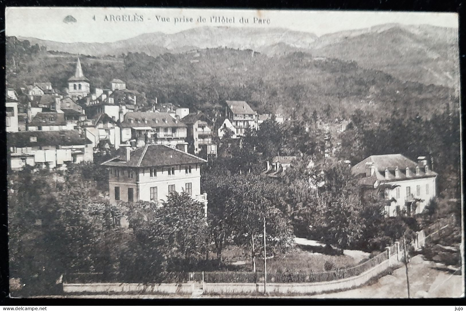 65 - ARGELES - Vue Prise De L'Hôtel Du Parc - Argeles Gazost