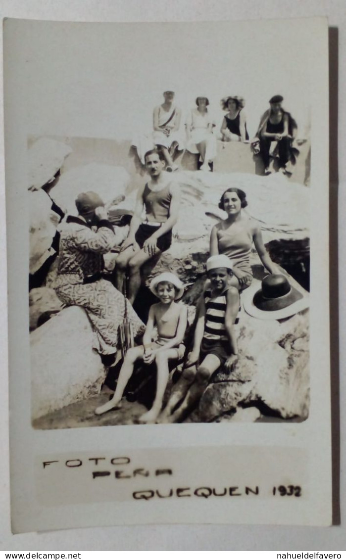 Carte Postale - Famille Profitant De La Plage. - Fotografía