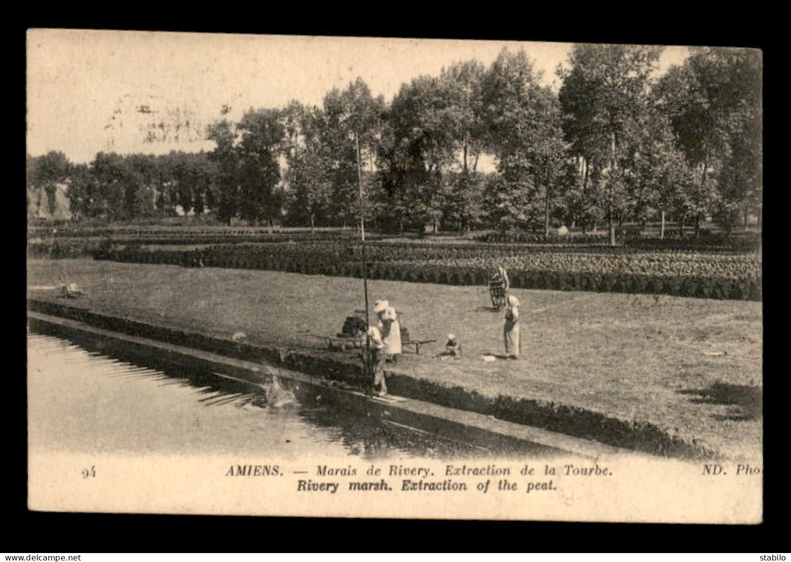 80 - AMIENS - MARAIS DE RIVERY - EXTRACTION DE LA TOURBE - Amiens