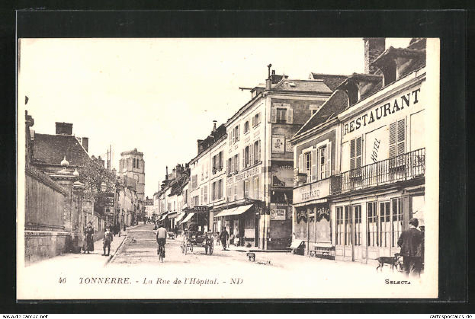 CPA Tonnerre, La Rue De L`Hopital  - Tonnerre