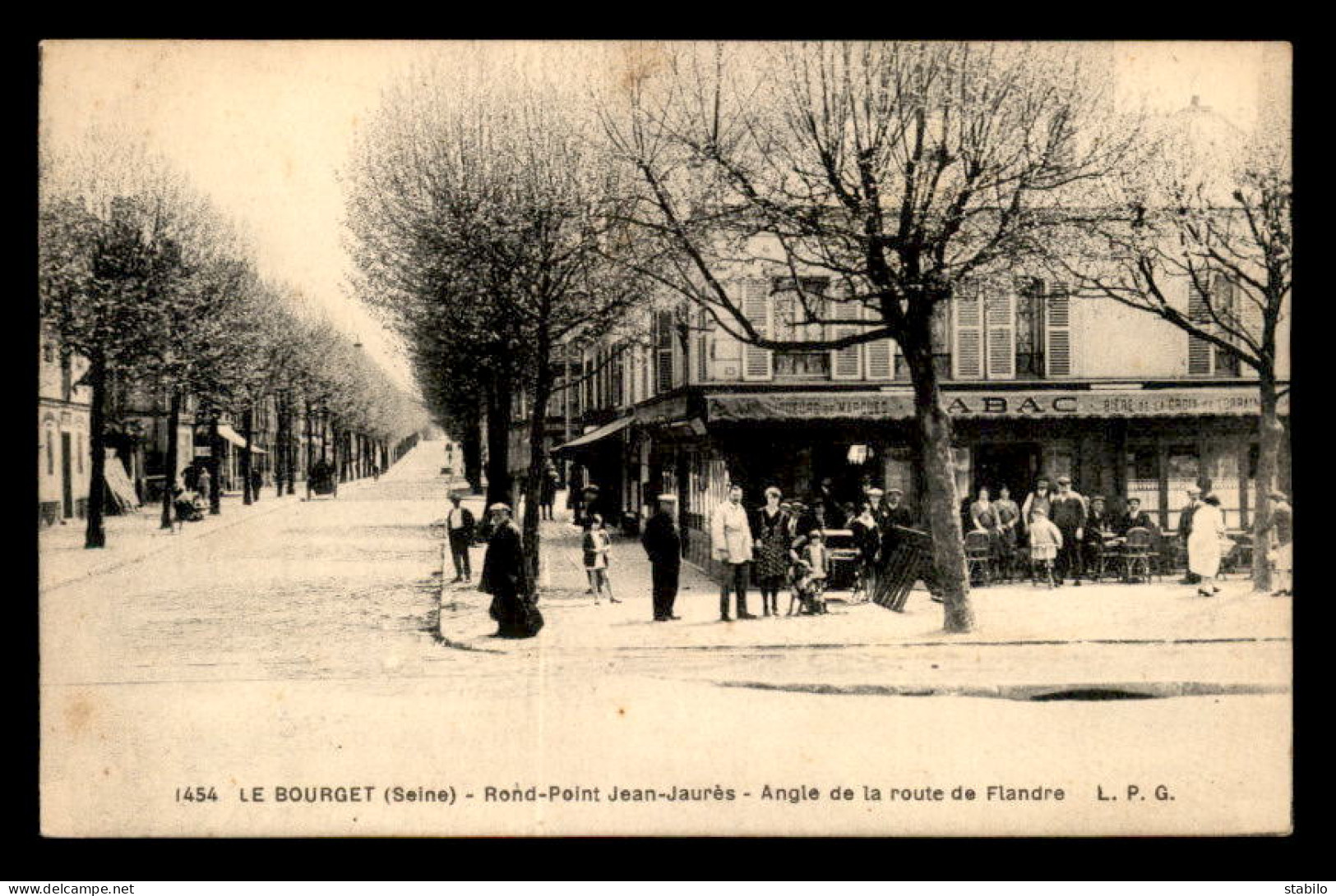 93 - LE BOURGET - ROND-POINT JEAN JAURES - ANGLE DE LA ROUTE DE FLANDRE - Le Bourget