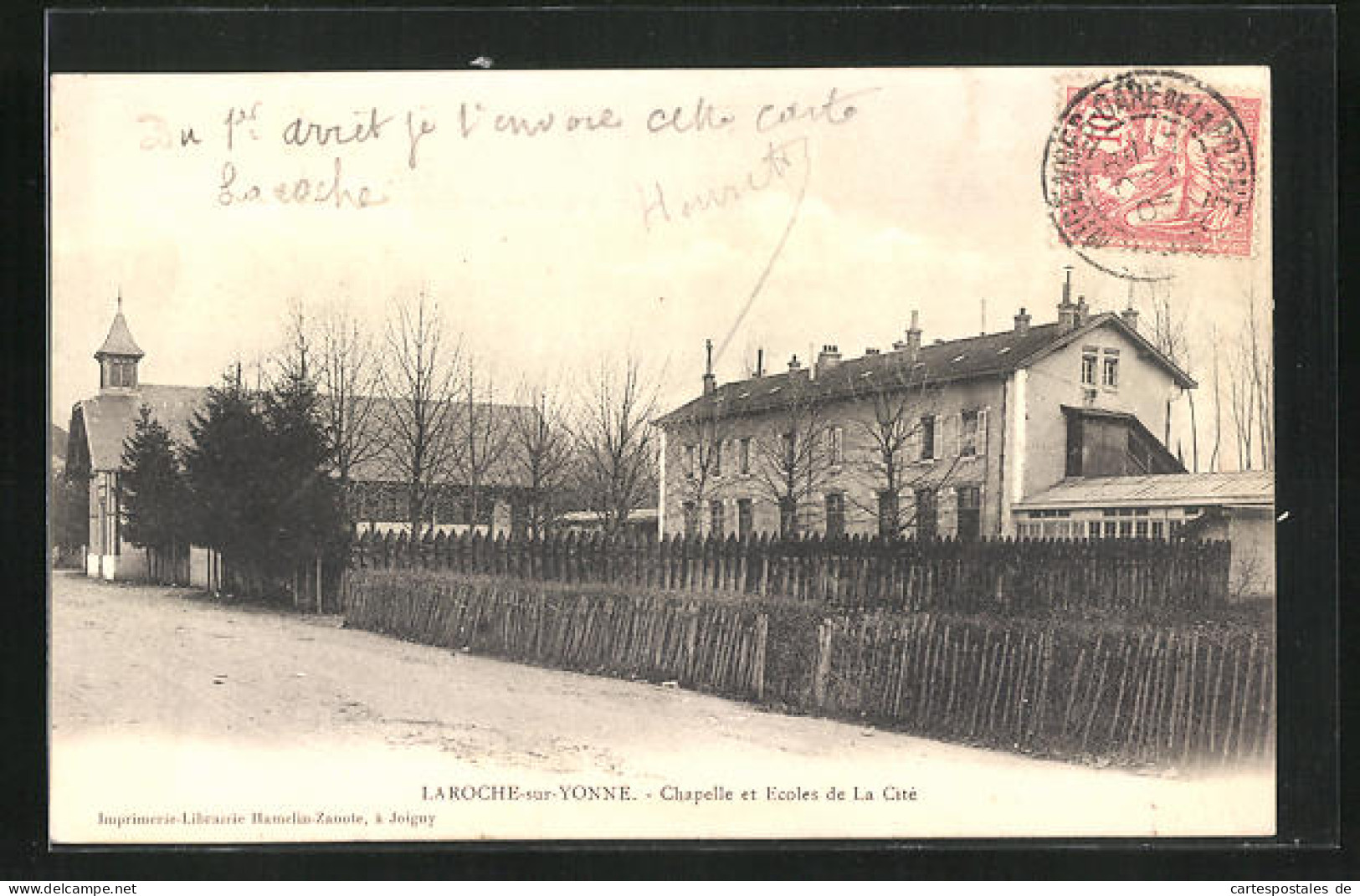 CPA Laroche-sur-Yonne, Chapelle Et Ecoles De La Cité  - Other & Unclassified