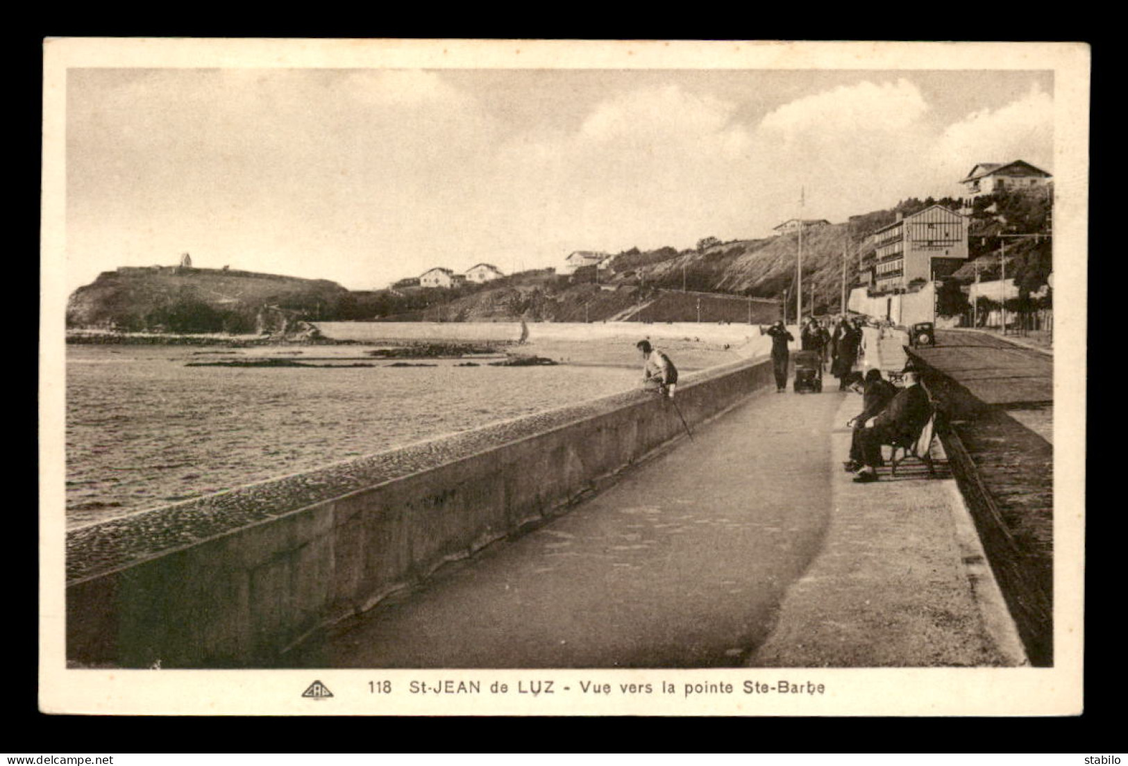 64 - ST-JEAN-DE-LUZ - VUE VERS LA POINTE STE-BARBE - Saint Jean De Luz