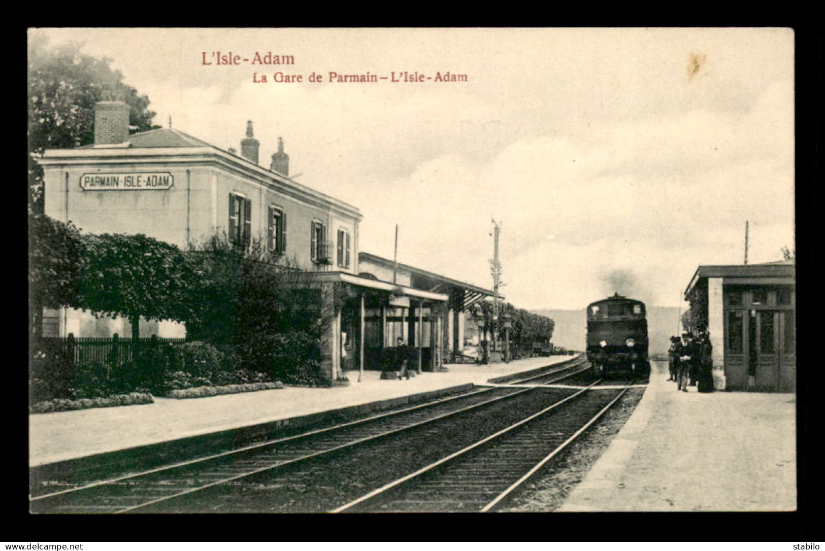 95 - L'ISLE-ADAM - LA GARE DE CHEMIN DE FER DE PARMAIN - TRAIN - Parmain