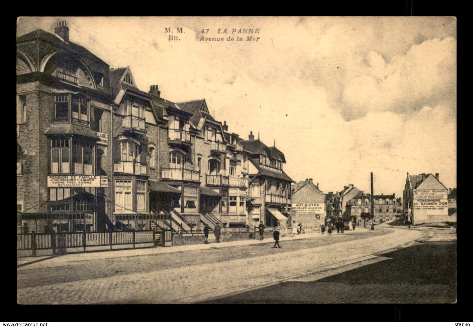 BELGIQUE - LA PANNE - AVENUE DE LA MER - De Panne