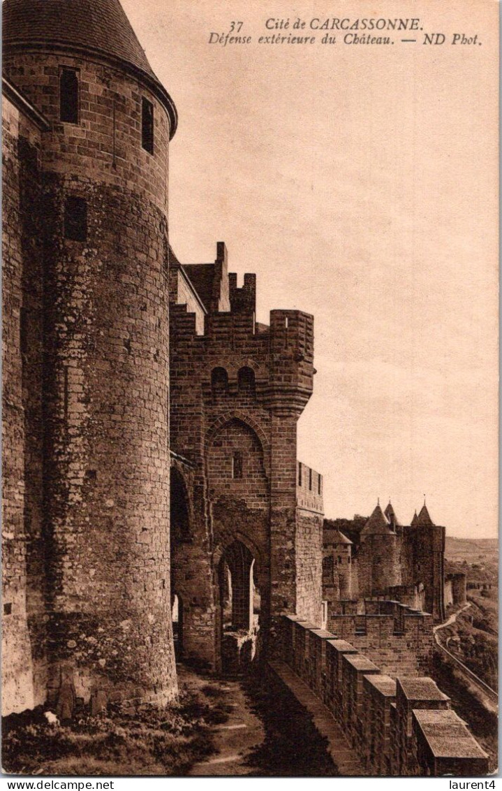 24-4-2024 (2 Z 51) VERY OLD _ Sepia / FRANCE - Cité De Carcassonne (Fortified City Castle) 2 Postcards - Castelli