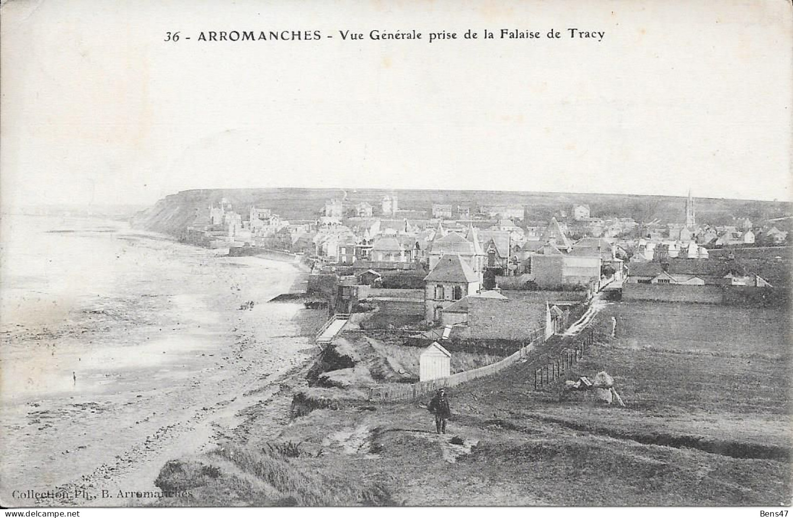 14 Arromanches Vue Générale Prise De La Falaise De Tracy - Arromanches