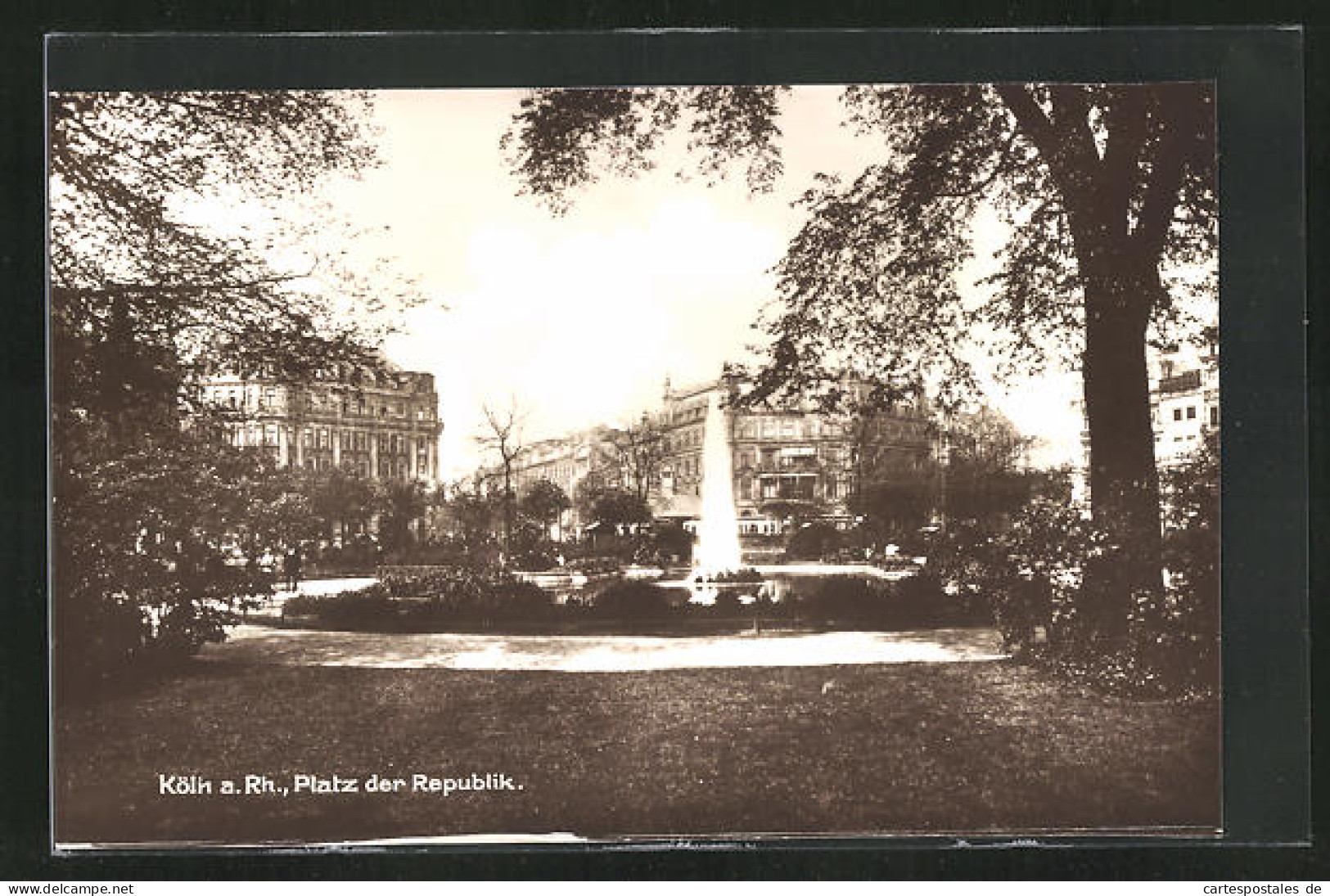 AK Köln-Neustadt, Platz Der Republik  - Koeln