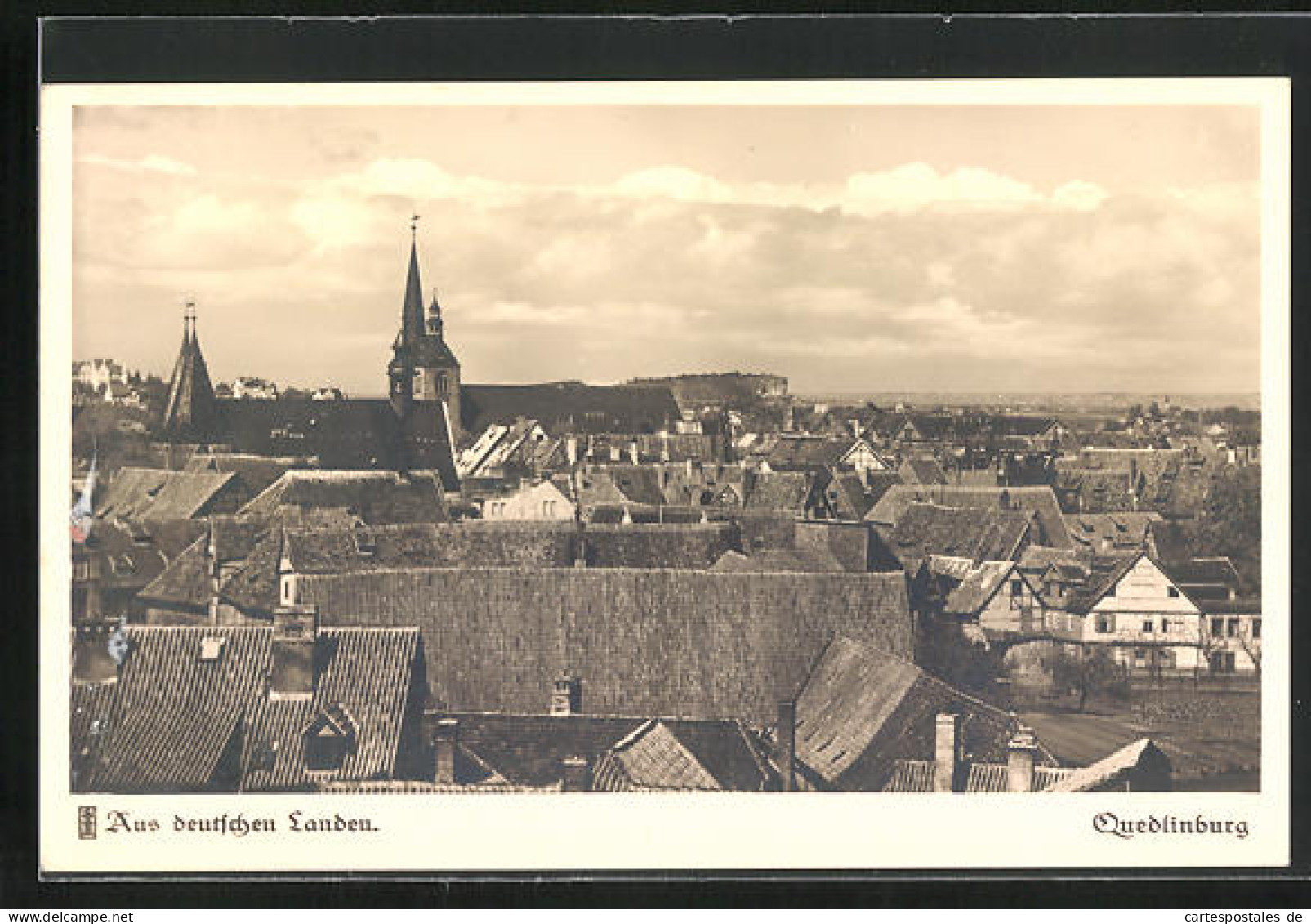 AK Quedlinburg, Ortsansicht Mit Kirche Vom Schloss Aus  - Quedlinburg