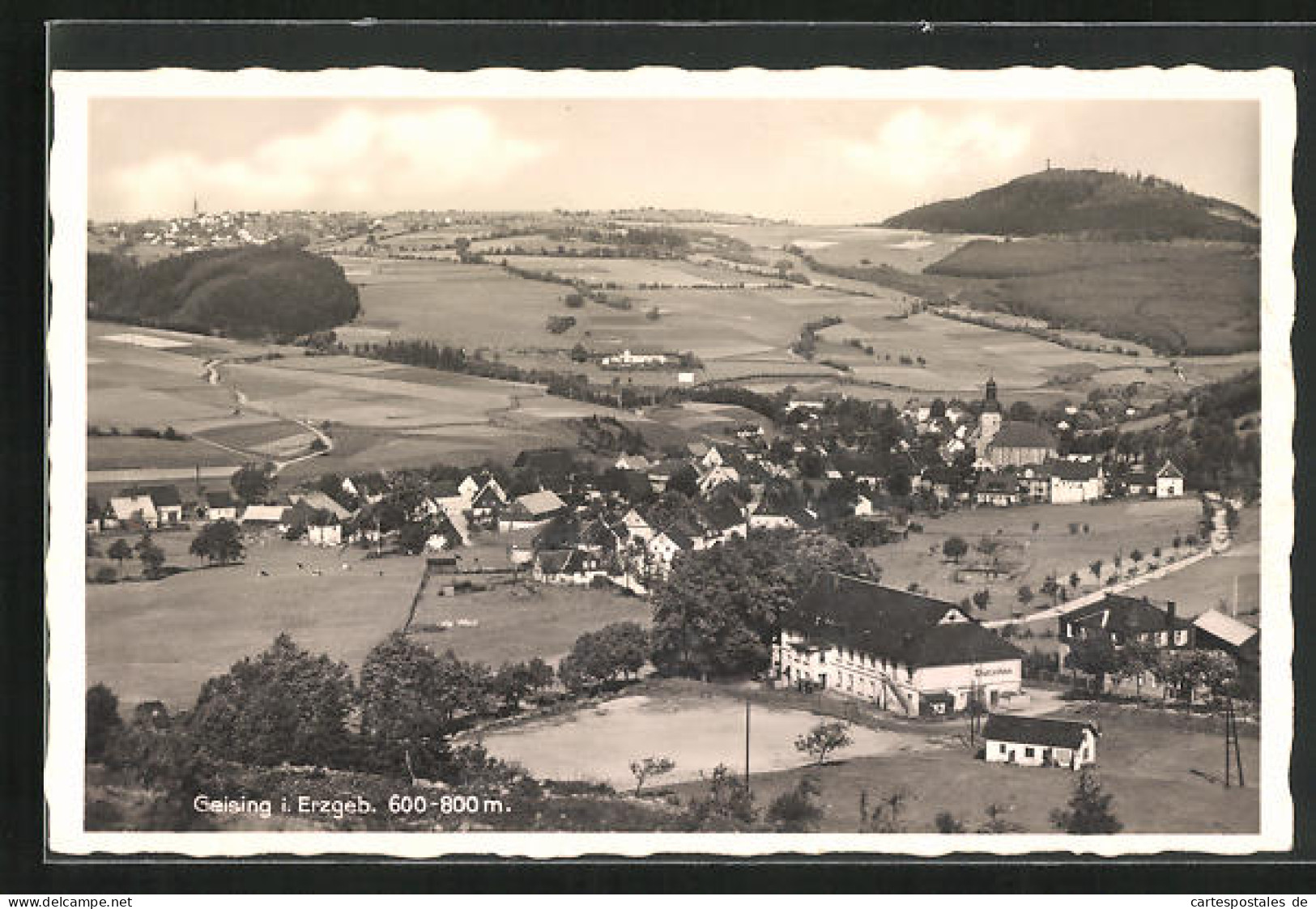 AK Geising I. Erzgebirge, Ortsansicht Mit Umgebung  - Geising