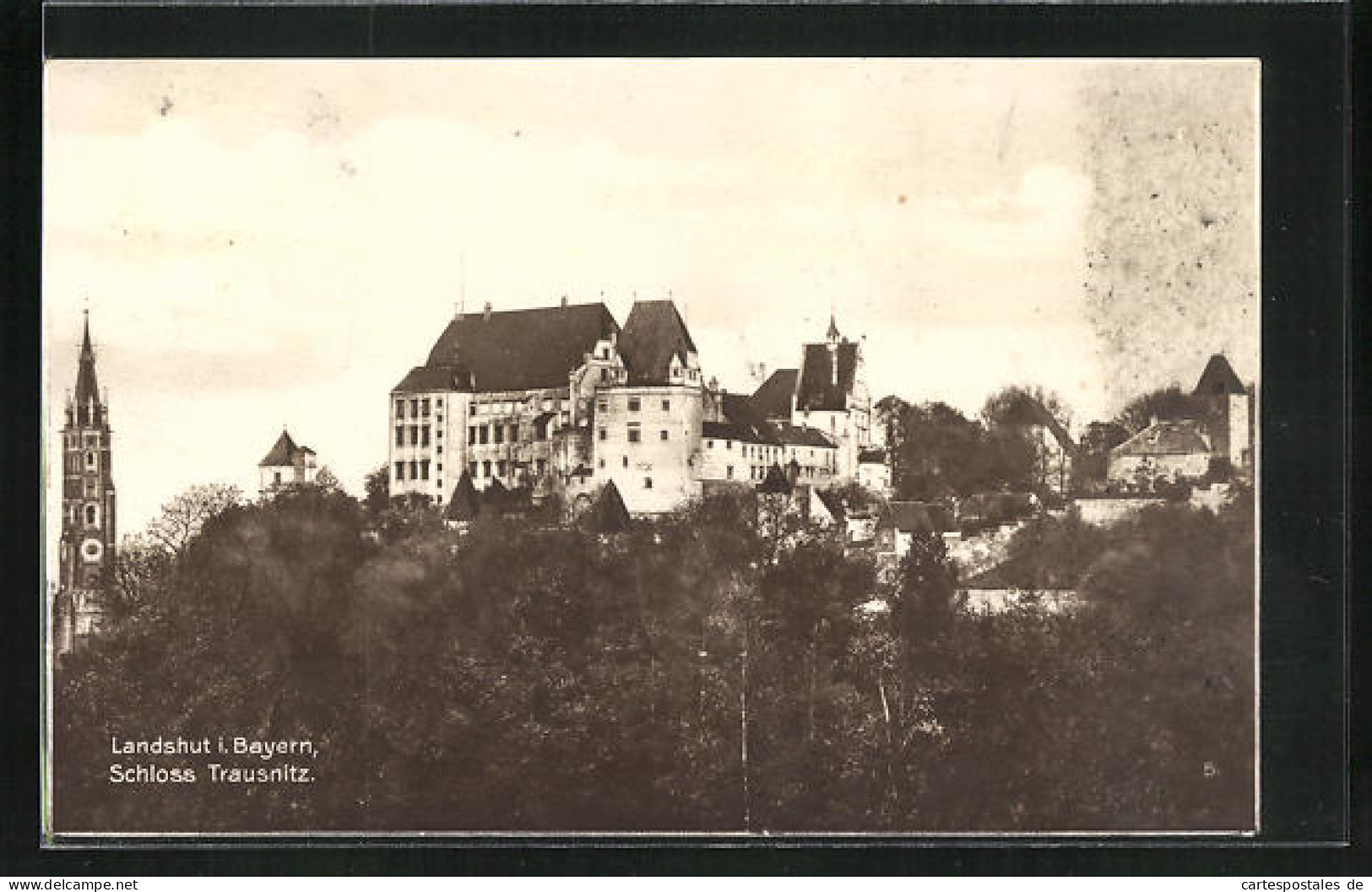 AK Landshut I. Bayern, Totalansicht Schloss Trausnitz  - Landshut