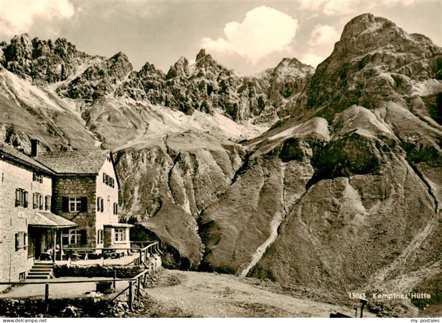 73932584 Kemptnerhuette_1845m_Heilbronnerweg_Bayern Berghuette Mit Krottenspitze - Oberstdorf