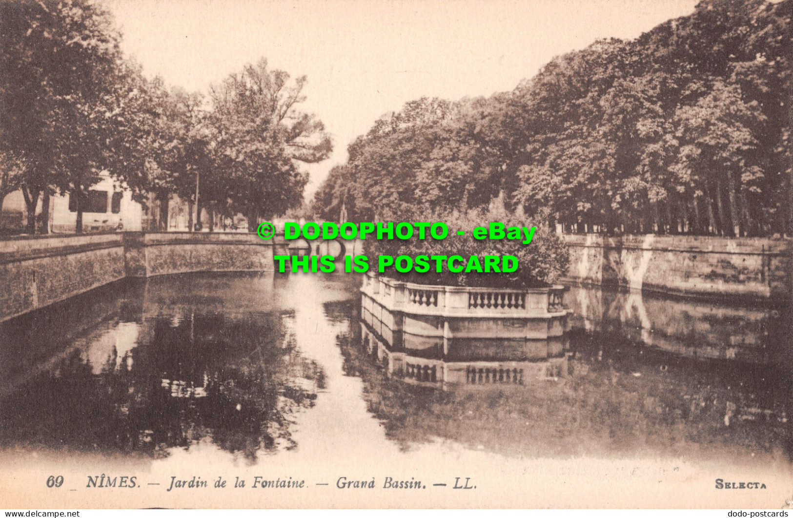 R482953 Nimes. Jardin De La Fontaine. Grand Bassin. LL. 69. Selecta. Levy Fils - Monde