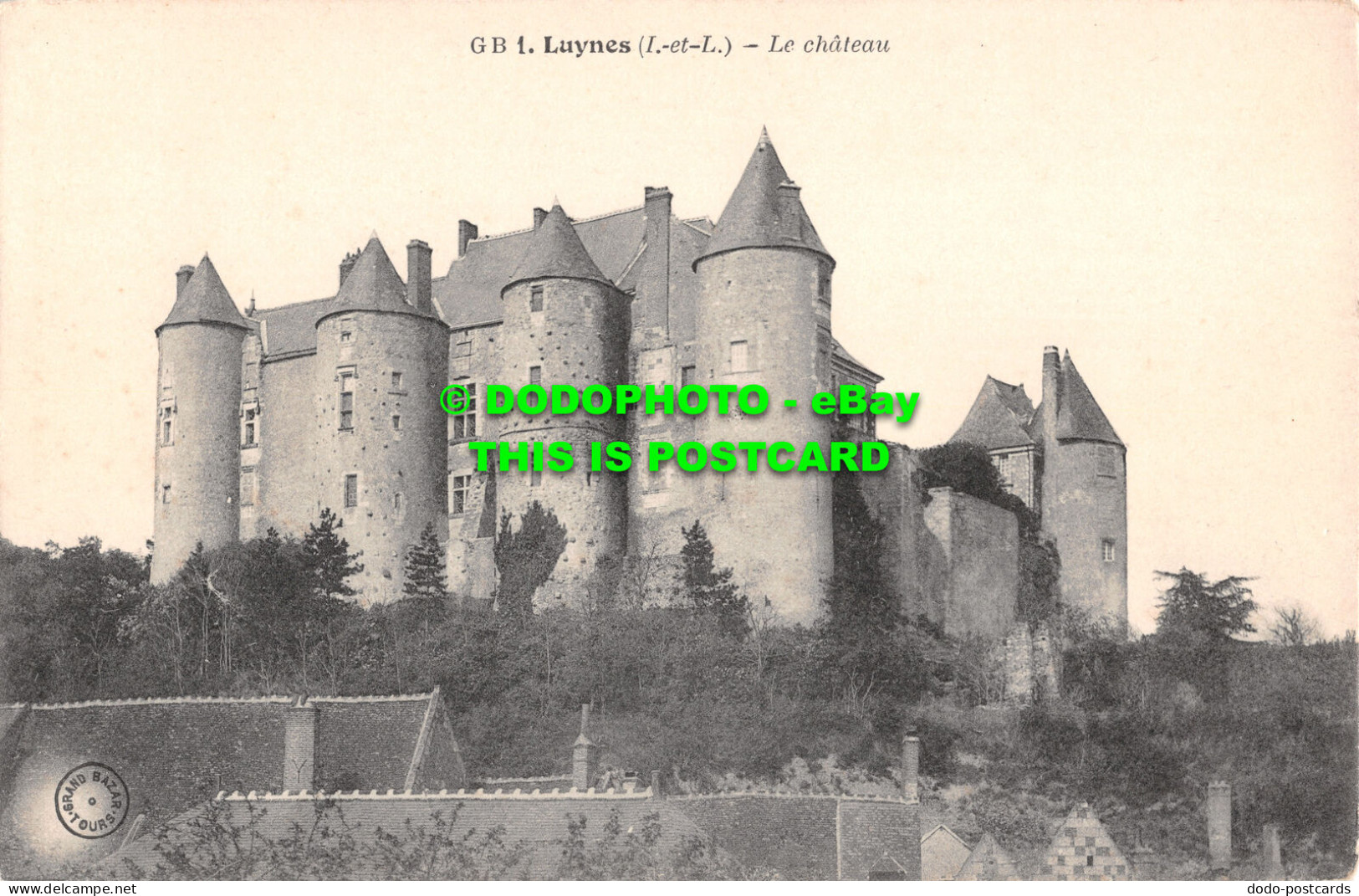 R483197 Luynes. Le Chateau. Grand Bazar - Monde