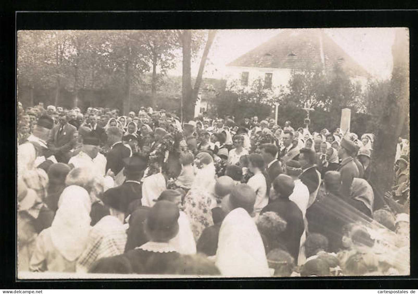 Foto-AK Roudna-Janov, Menschenmassen Beim Umzug Durch Die Stadt  - Tschechische Republik