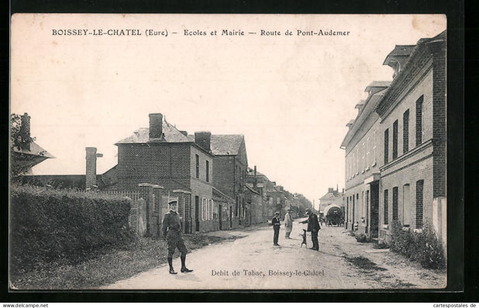 CPA Boissey-le-Chatel, Ecoles Et Mairie, Route De Pont-Audemer  - Pont Audemer
