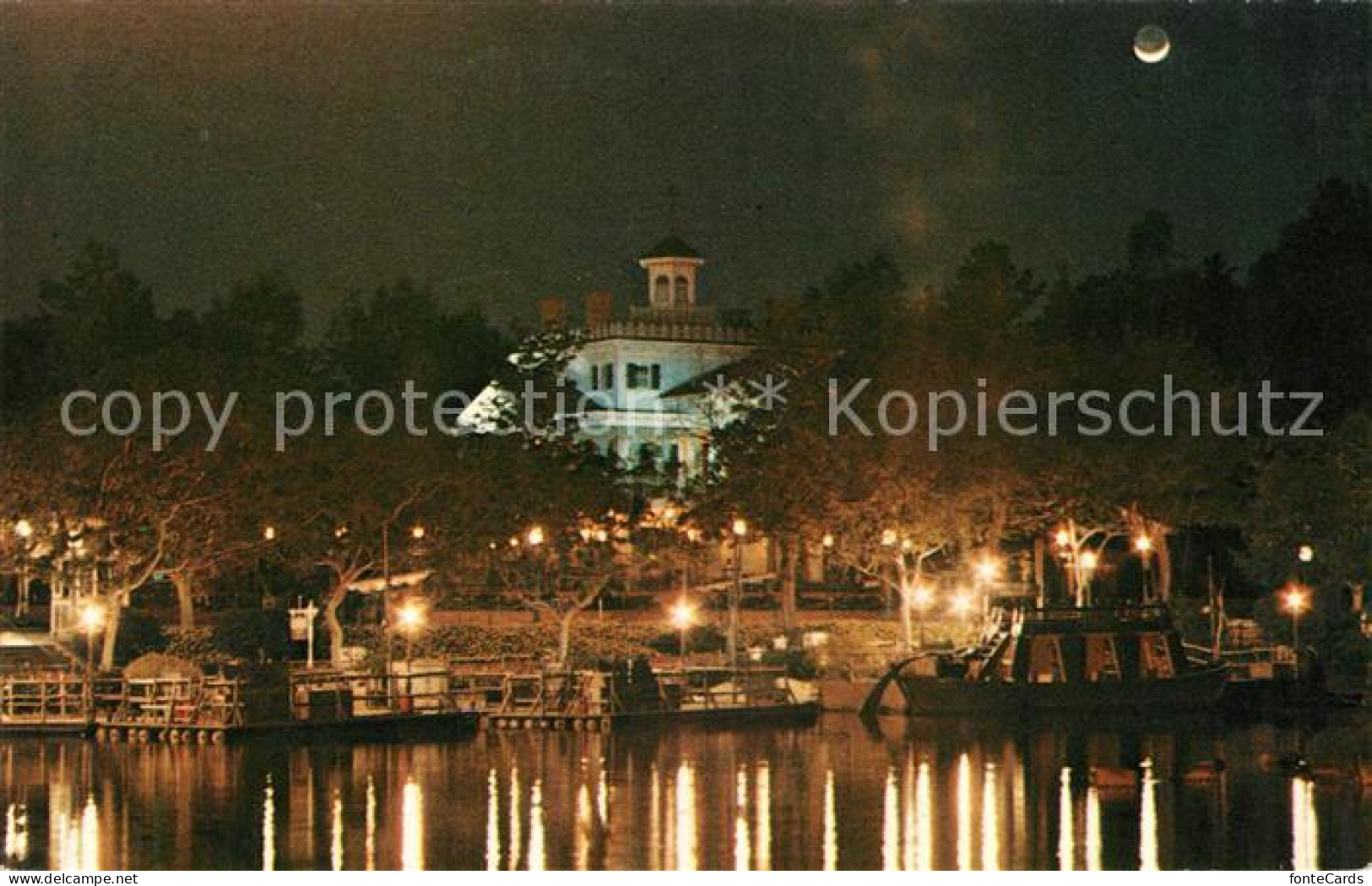 73051251 New_Orleans_Louisiana Haunted Mansion Nacht - Andere & Zonder Classificatie