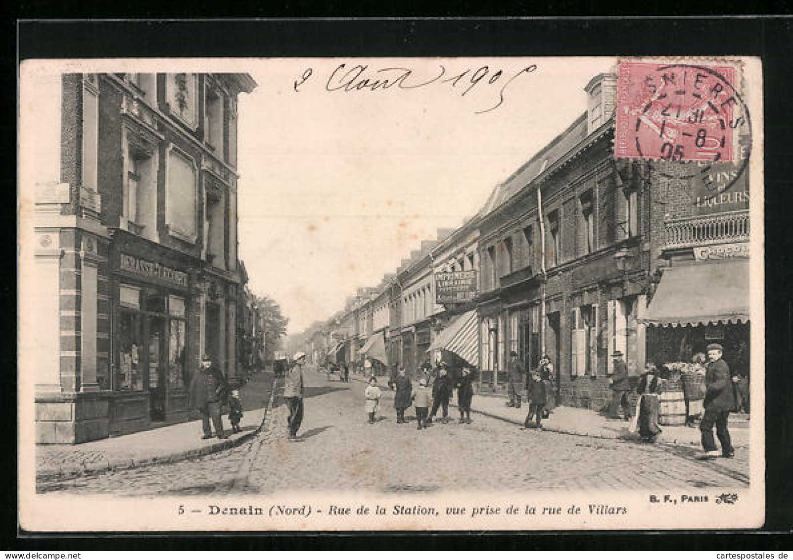CPA Denain, Rue De La Station Vue Prise De La Rue De Villars, Vue De La Rue  - Denain
