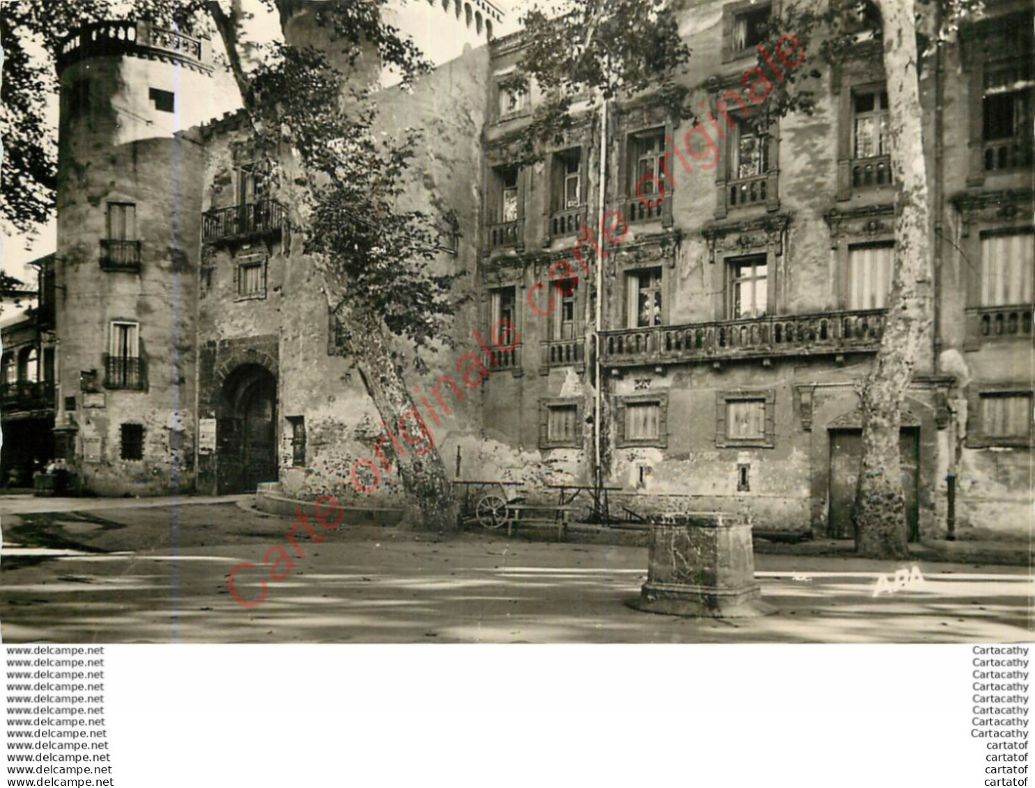 66.  CERET .  Les Deux TOurs ; - Ceret