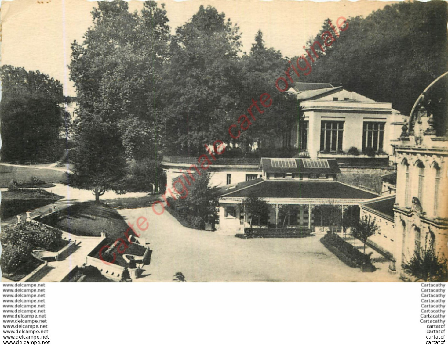 58.  SAINT HONORE LES BAINS .  Parc Et Etablissement Thermal . - Saint-Honoré-les-Bains