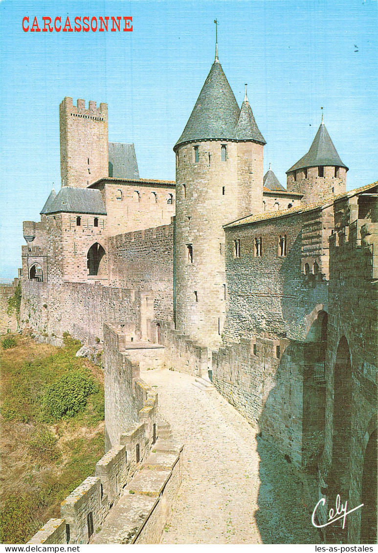 11  CARCASSONNE LA MONTEE DE LA PORTE D AUDE  - Carcassonne