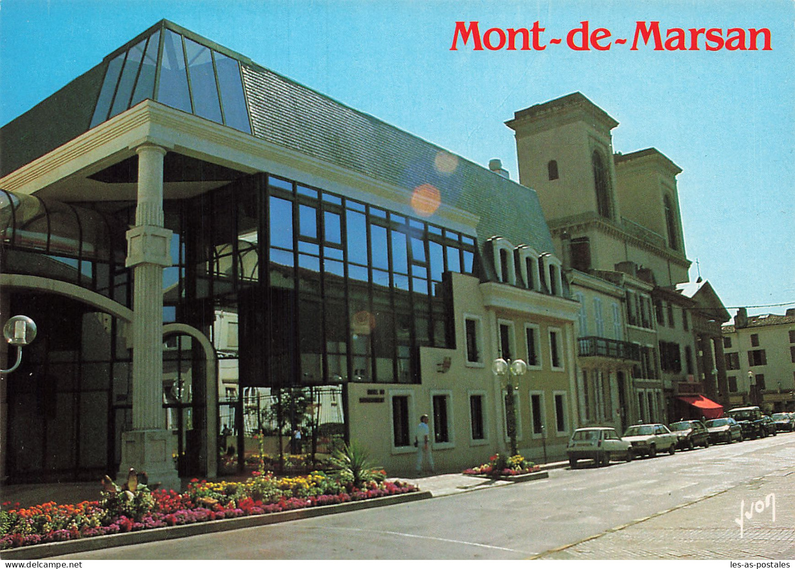 40  MONT DE MARSAN L HOTEL DU DEPARTEMENT ET L EGLISE - Mont De Marsan