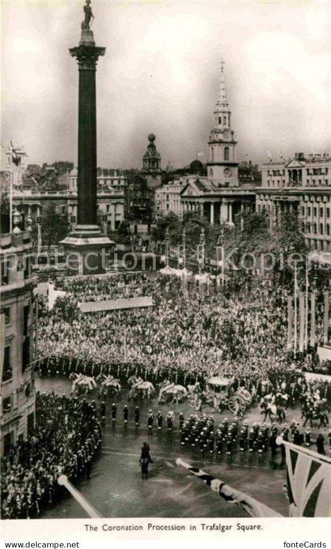 72766235 London Coronations Procession Trafalgar Square - Autres & Non Classés