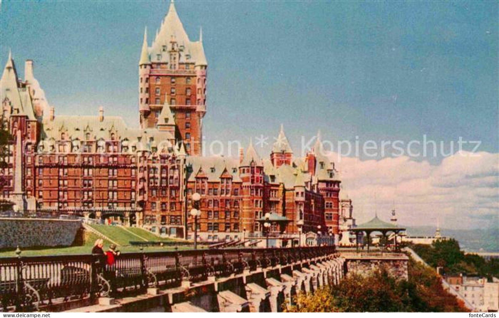 72765394 Quebec Chateau Frontenac Hotel  Quebec - Unclassified