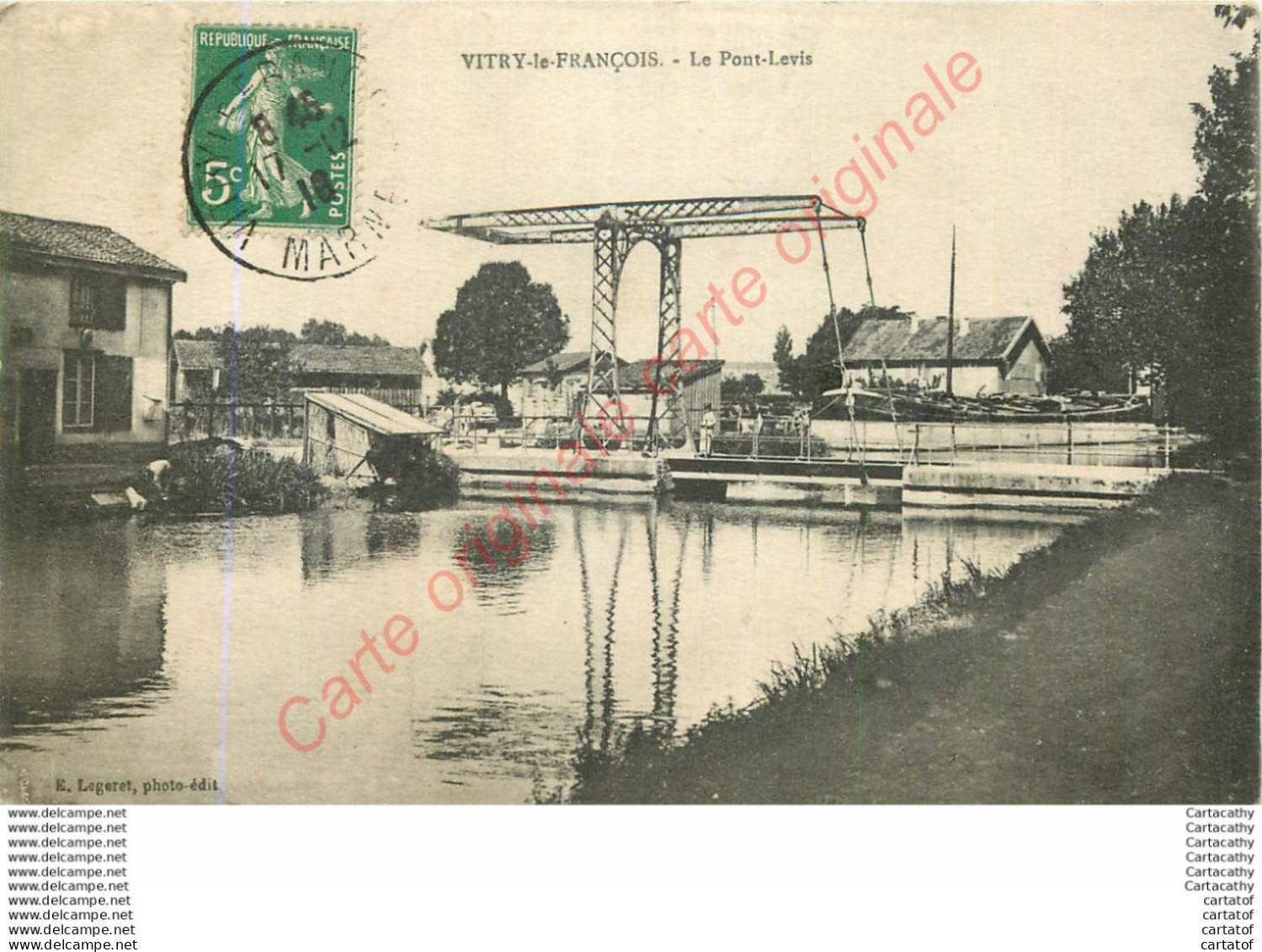 51.  VITRY LE FRANCOIS .  Le Pont Levis . - Vitry-le-François