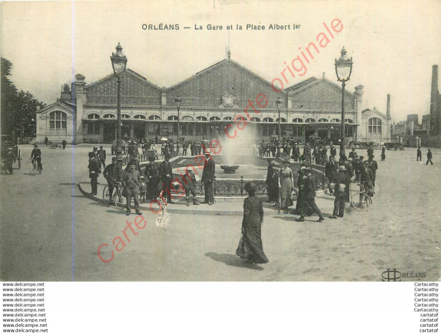 45.  ORLEANS .  La Gare Et La Place Albert 1er . - Orleans