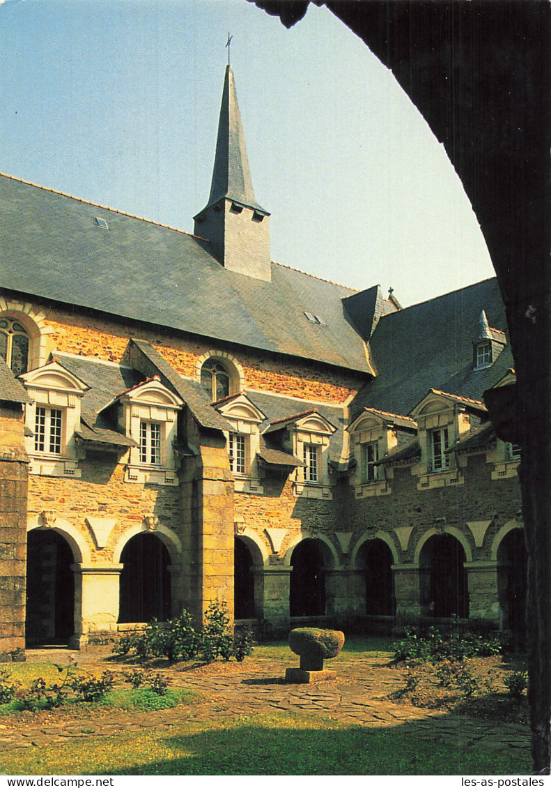 35 REDON LE MONASTERE DES CALVAIRIENNES - Redon