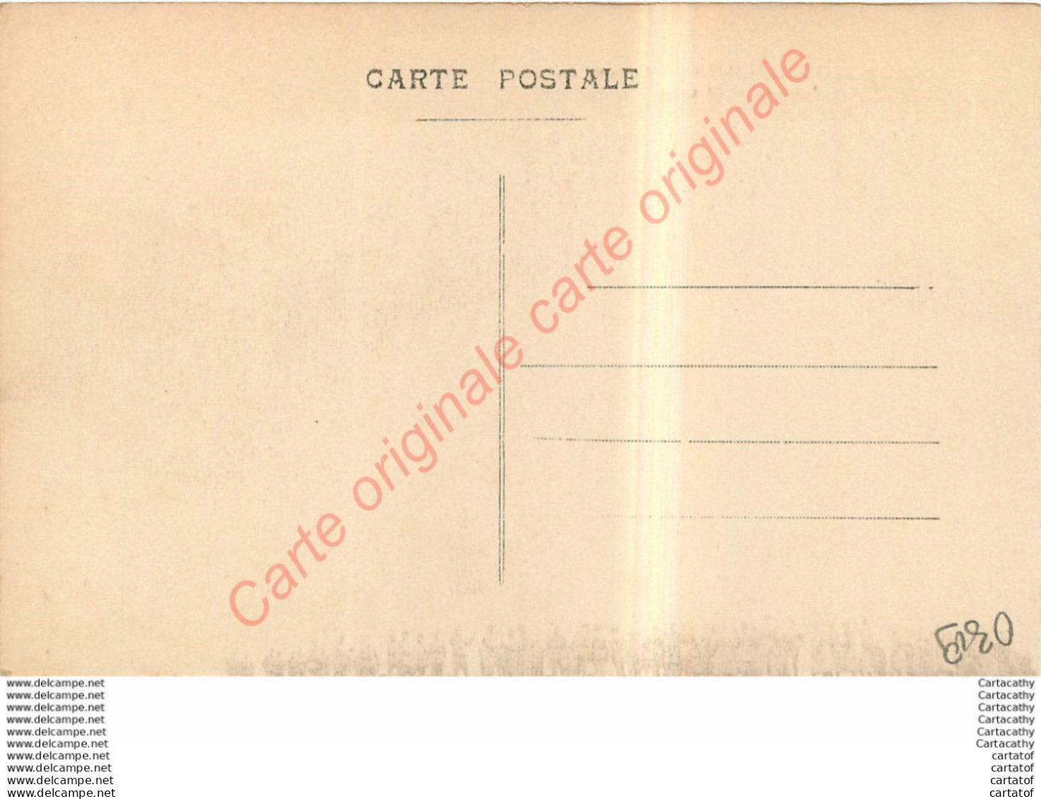 CAMP DE LA COURTINE .  Canons De 75 .  Mess Et 2e Brigade . - Material