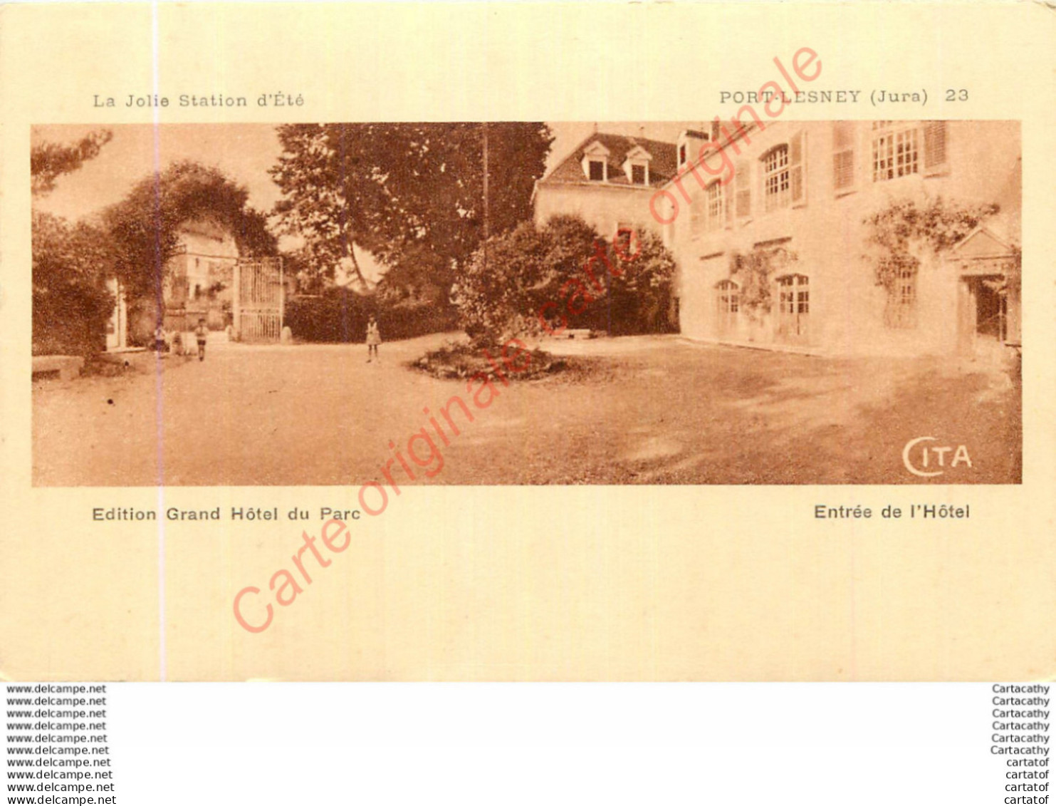 39.  PORT LESNEY .  Entrée De L'Hôtel . Edition Du Grand Hôtel Du Parc. - Autres & Non Classés