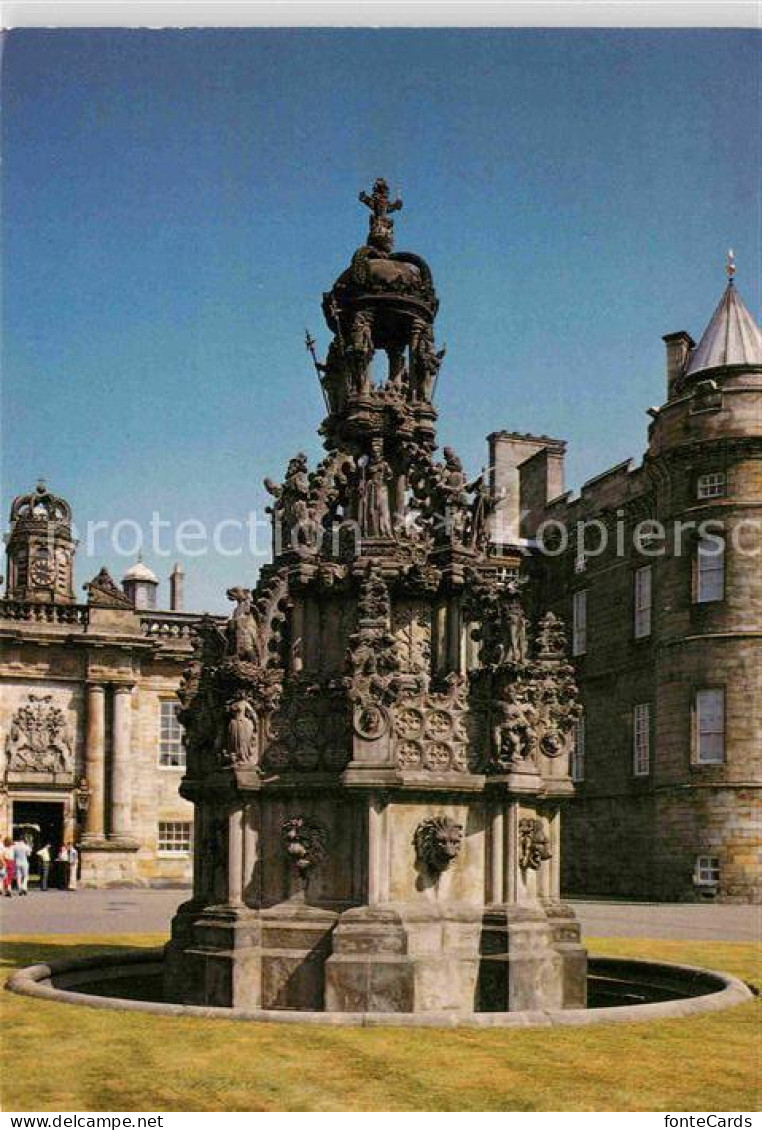 72758377 Edinburgh Palace Of Holyrood House Queen Victorias Fountain Edinburgh - Andere & Zonder Classificatie