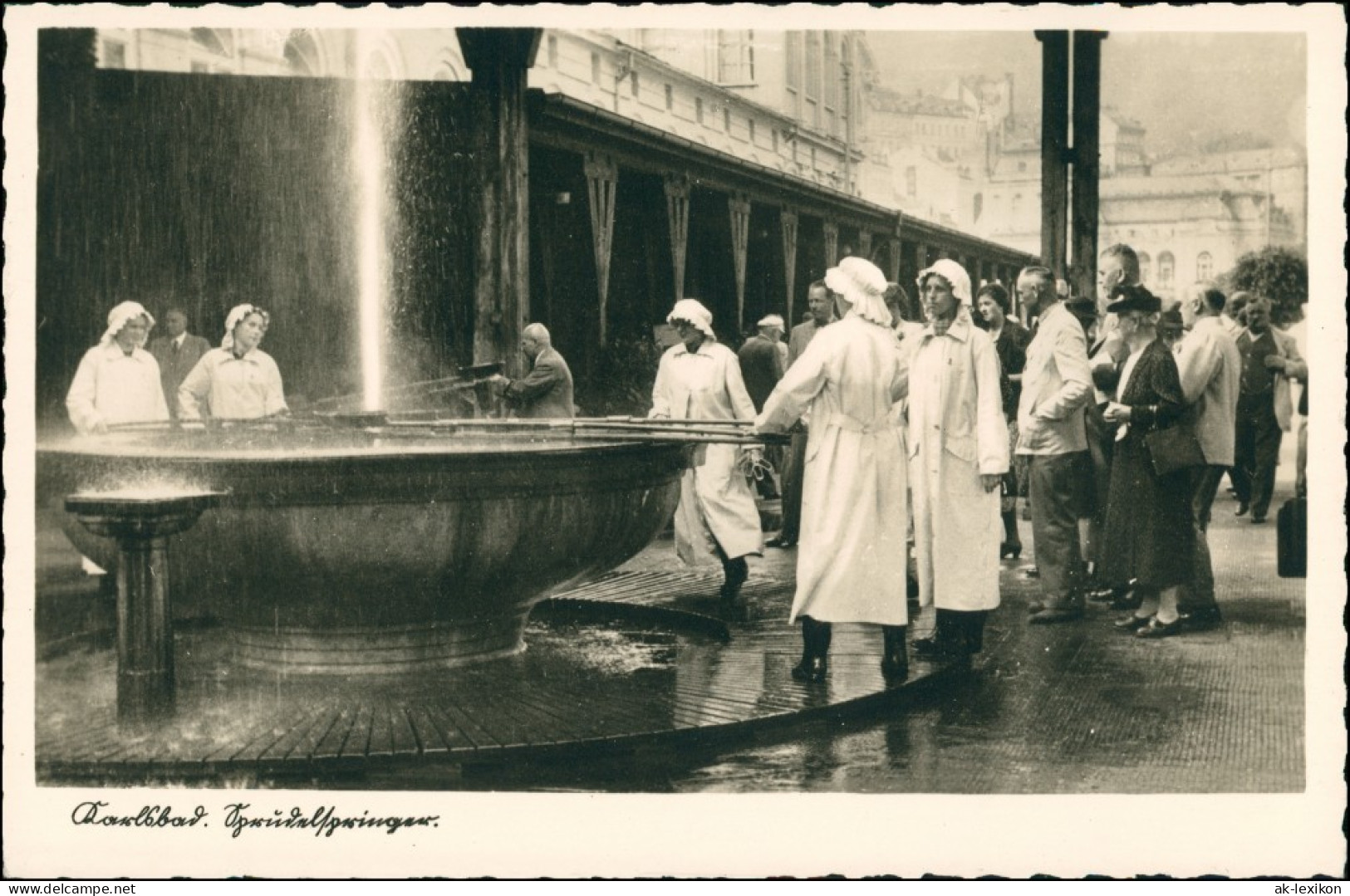 Postcard Karlsbad Karlovy Vary Sprudelspringer - Frauen 1934 - Tschechische Republik