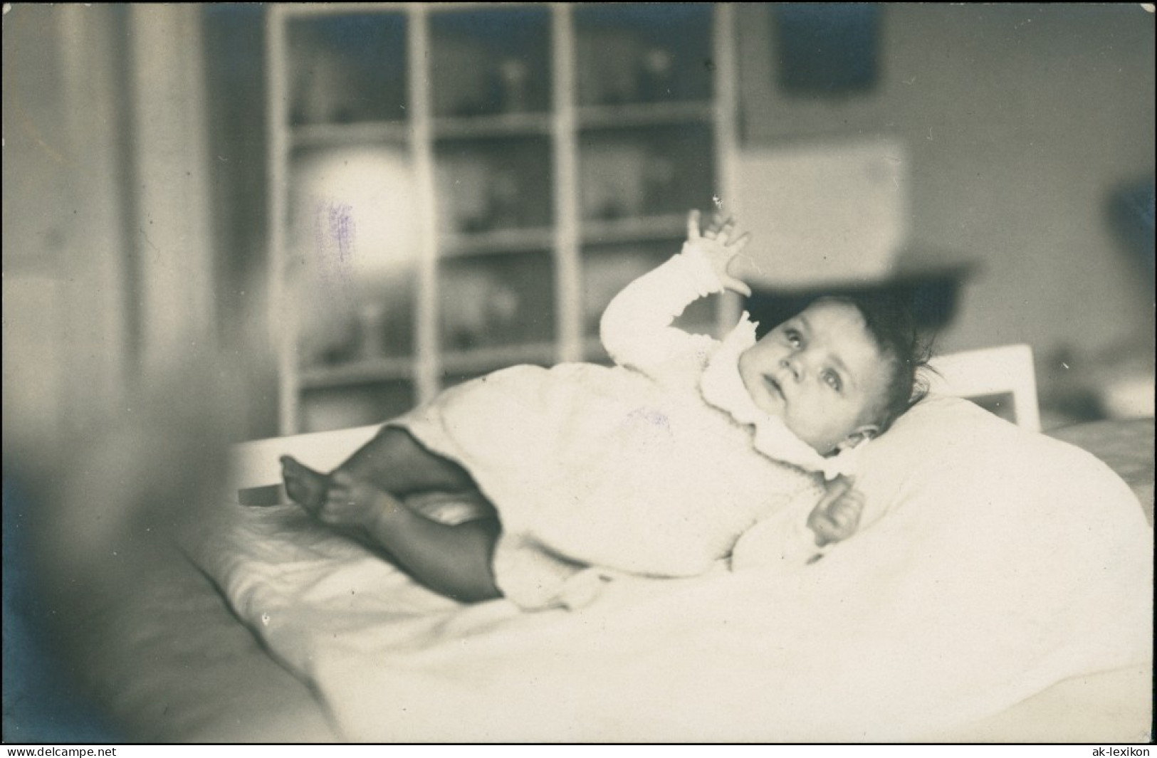 Ansichtskarte  Menschen/Soziales Leben - Kinder Baby Auf Dem Wickeltisch 1932 - Portraits