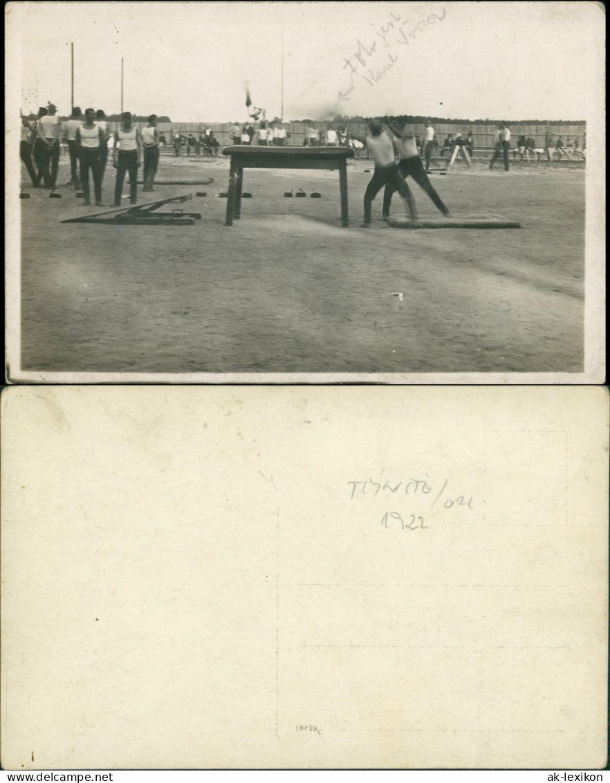 Sportler: Turnen - Männer Bei Bockspringen Wettkampf 1922 Privatfoto - Autres & Non Classés