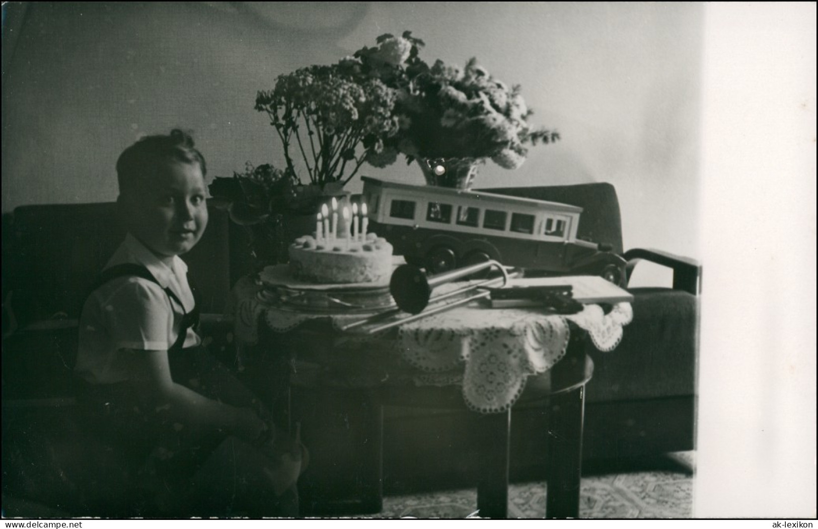 6. Geburtstag Geschenke Torte Auto Trompete Pistole, Lederhosen 1950 Privatfoto - Portraits