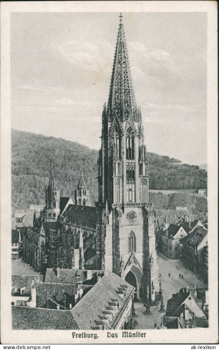 Freiburg Im Breisgau Münster, Gesamtansicht Mit Strassen Partie 1925 - Freiburg I. Br.