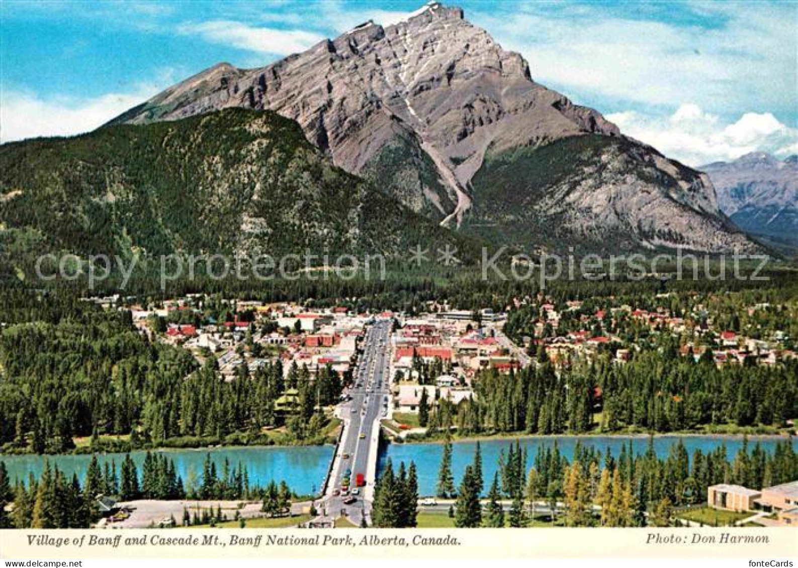 72646133 Banff Canada Village And Cascade Mountain Banff National Park Banff Can - Unclassified