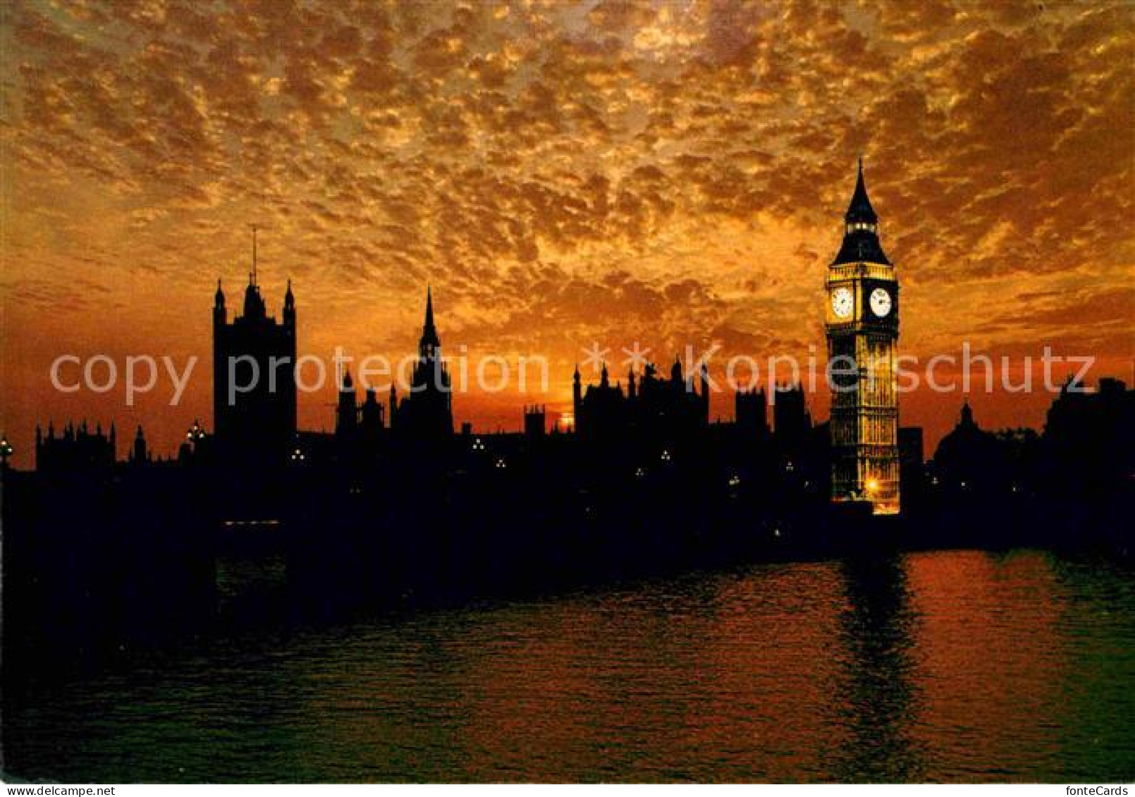 72638223 London Sunset Over Houses Of Parliament - Autres & Non Classés