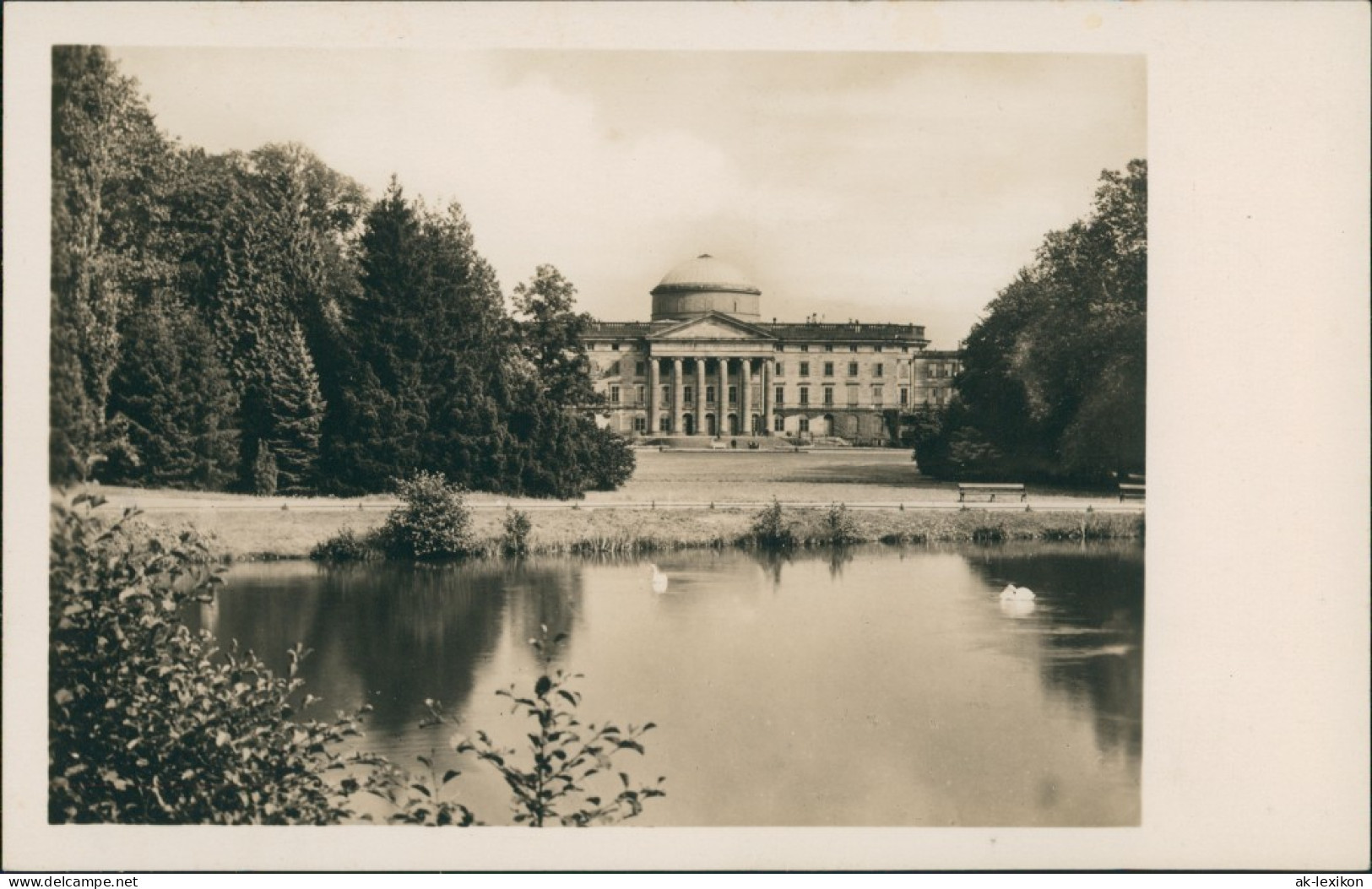 Bad Wilhelmshöhe-Kassel Cassel Schloss Wilhelmshöhe, Mittelbau, Gartenseite 1930 - Kassel